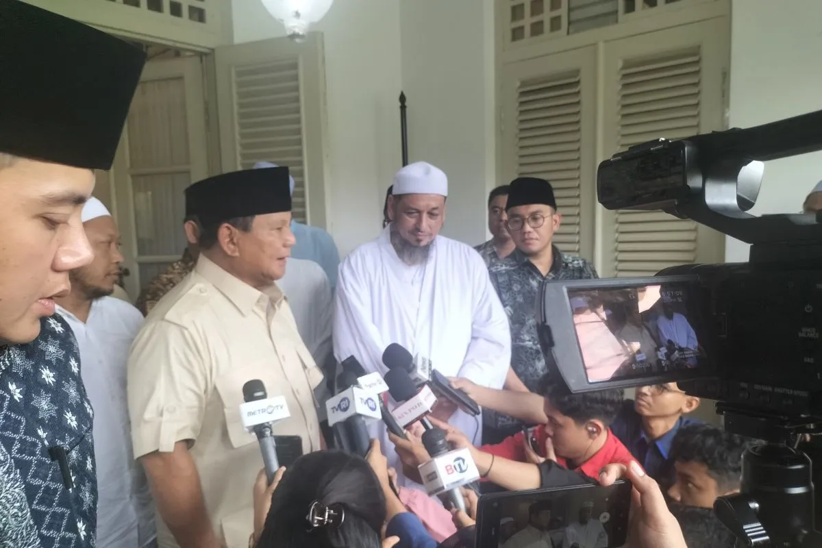 Prabowo minta restu Habib Ali Kwitang agar bisa bertugas untuk rakyat